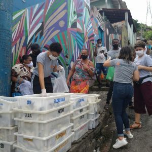 Imagens da distribuição dos peixes na comunidade do Morro do Mocotó.